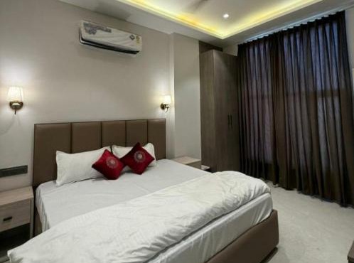 Hotel sky inn