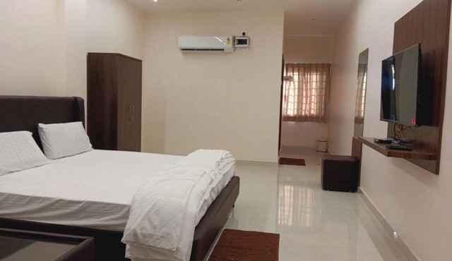 Hotel Surya Grand