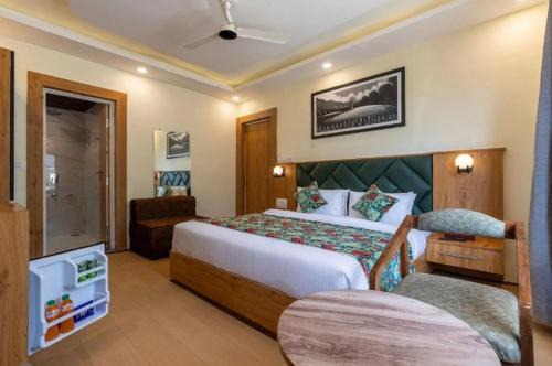Hotel Village Corner