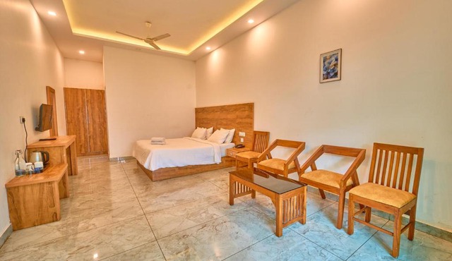Ice Mist Pool Resort Munnar by VOYE HOMES