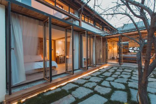 Infini House in da
