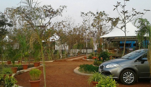 Jayshrea Meadows Tadoba Tiger Resort in Bhadravathi