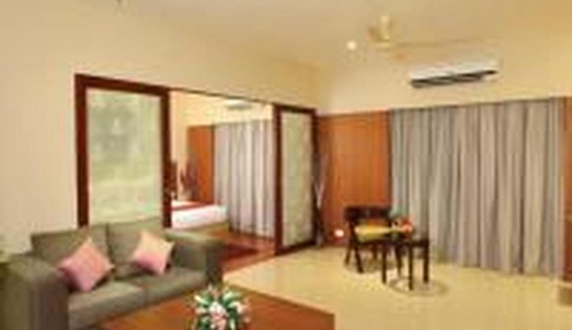 JK Residency Cheruvathur