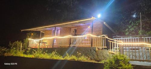 Jungle stay tent and cottage
