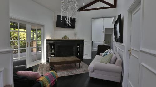 Juniper Corner-Hunter Valley-A Step back in time!-7 mins to Vineyards in Cessnock