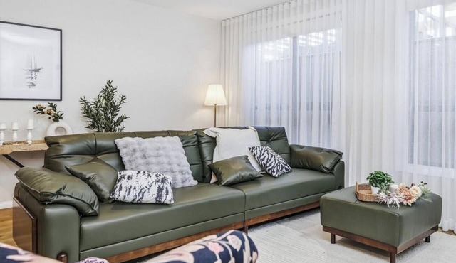 KozyGuru | Cobbitty | Modern Family Retreat in Cobbitty