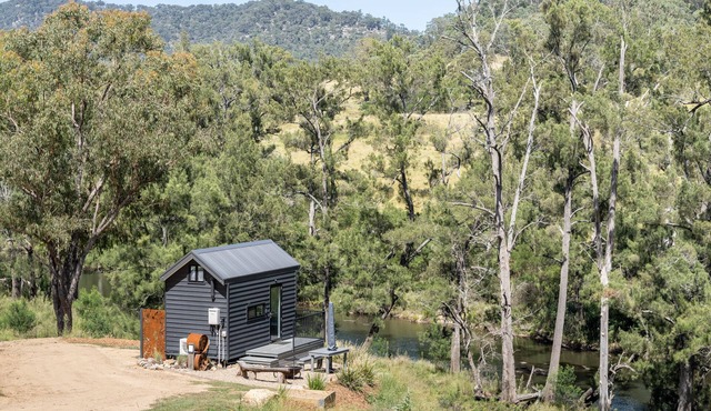Luxury Off-Grid Tiny House in the beautiful Southern Highlands in Joadja