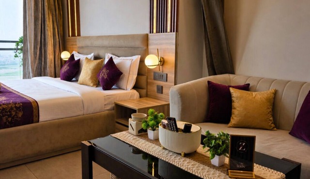 Luxury Riverfront Studio with Skyline Views | Serin by Zenith Suites
