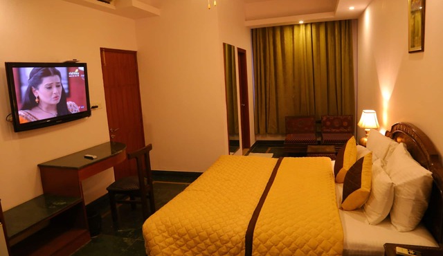 Magsons Resorts in Chhata