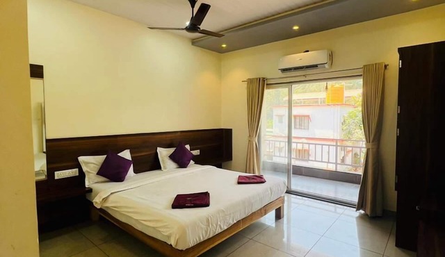Maitri Beach Resort in Dapoli