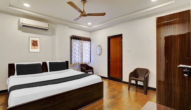 MEDI KONDA GRAND