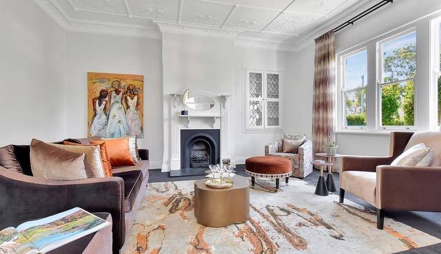 Merewether House 1910 - Iconic and Luxury Home in Merewether
