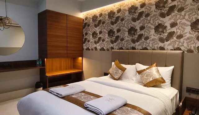 Mi Residency Lodging & Boarding