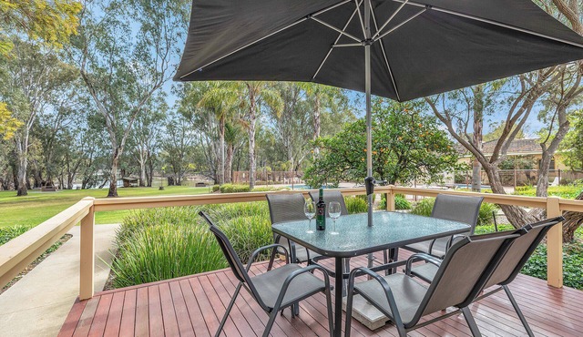 Moama Riverfront Escape: Pool, Fun + Space for Everyone! in Moama