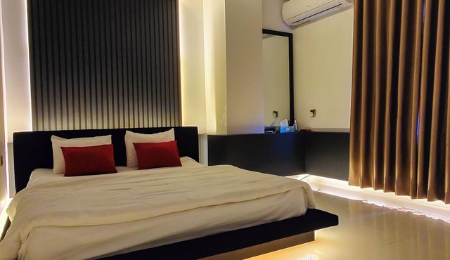 Modern Luxe Studio Apt. in Uttara, Near Airport in Dhaka