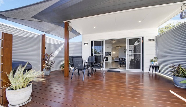 Modern Luxury Studio in Emu Park