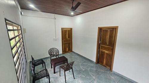 Mountain View Stay Near Munnar, BisonValley