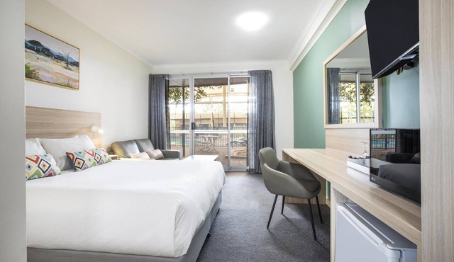 Nightcap at Roxby Downs in Roxby Downs