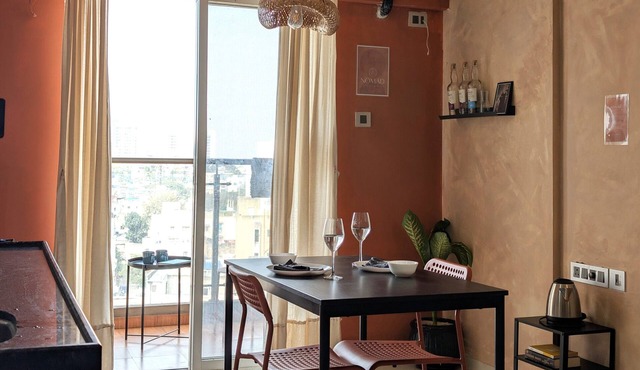 NOMAD . Luxury Couple Stay . Near IT hub & airport . Pune