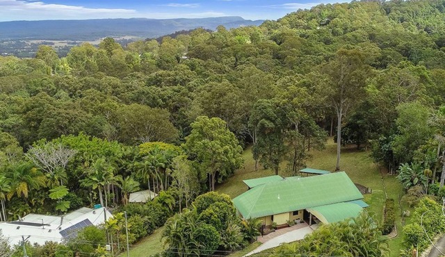 Noosa Hinterland acreage close to Coolum beach in Ninderry