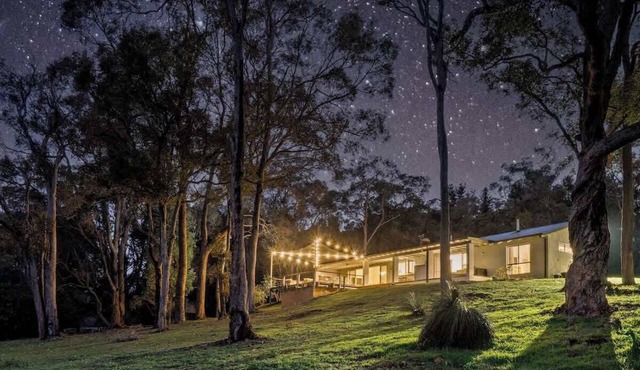 Notable Downs Estate near Margaret River Wineries in YALLINGUP