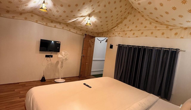 Open Sky Tent House