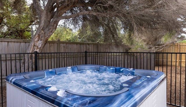 Original Beach Retreat in Surf Beach