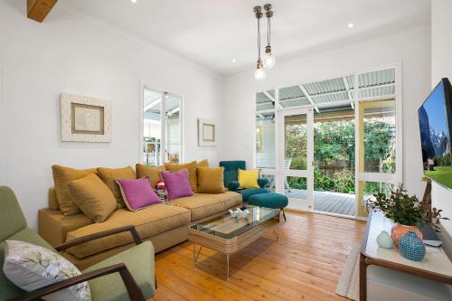 Paws Up Cottage in Rye