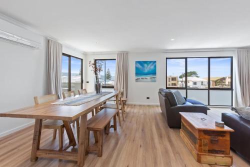 Pebbles on Pascoe - Central apartment in Apollo Bay