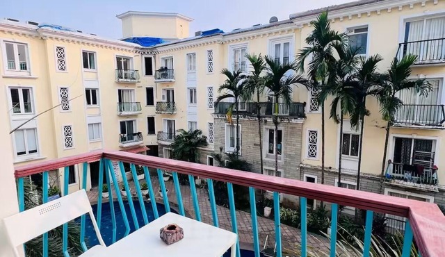 Pool view fully furnished apartment in the heart of North Goa