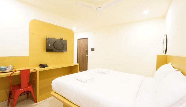 Premium Affordable Stay LB Nagar