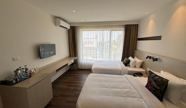 PRESIDENCY AIRPORT HOTEL