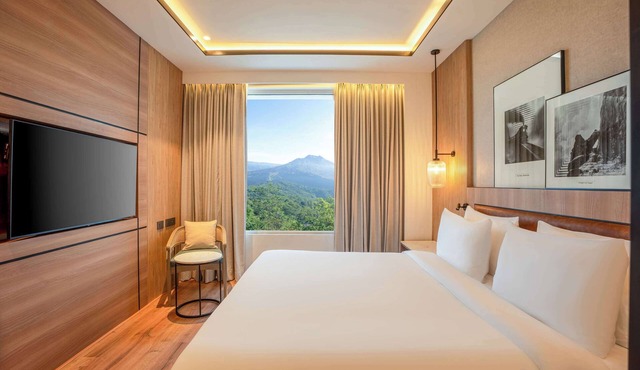 Radisson Resort & Spa Khopoli