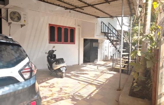Redwing Peaceful Studio