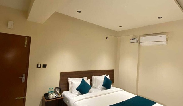 Rox Hotel