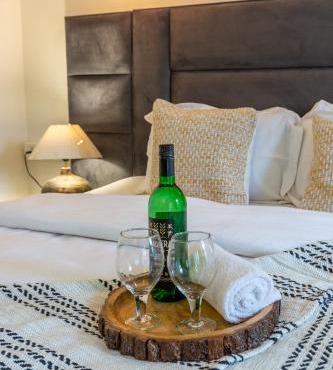 Royal 4-BR Villa Zorba with Private Pool in Candolim