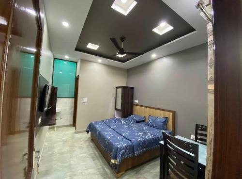 Royal Guest house