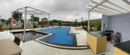 Rp's Swarga Lake front Family Farmhouse