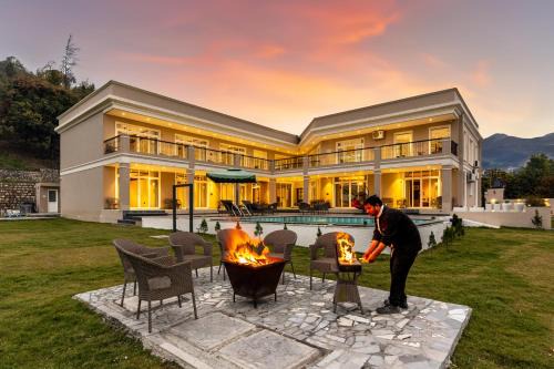 SaffronStays Sukh Saklana Haveli Suites - 2BR luxury villa with private pool, lush valley views & North Indian cuisine near Dehradun Airport
