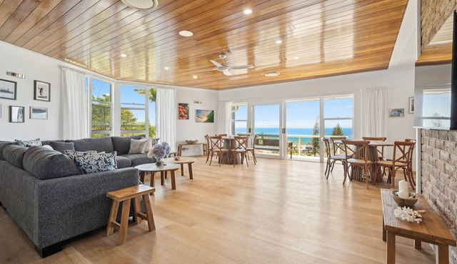 Sapphire House – Luna Blue Apartment in Sapphire Beach