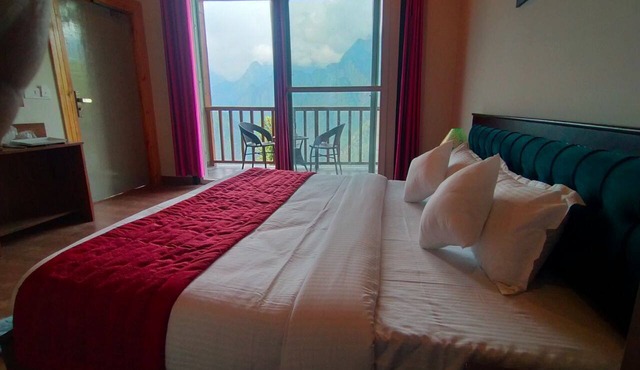 Satopanth The Auli Resort in Joshimath