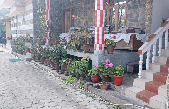 Sharon Home Stay