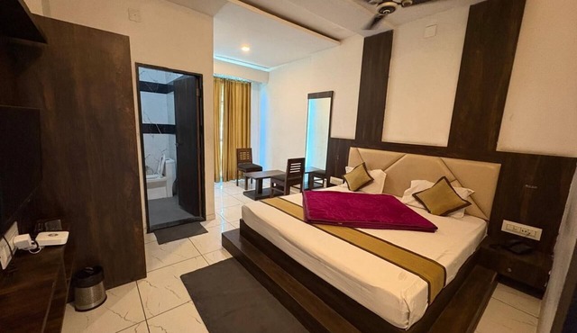 Shere Punjab Hotel & Restaurant