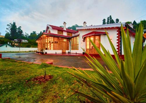 Shivvs Heritage Resort and Modern Villas Ooty
