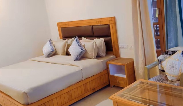 Silk Route 1BHK Apartment with Valley View