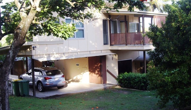 Sinclair - - Rainbow Beach in Rainbow Beach