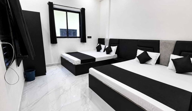 Spacious 5-bedroom building in marvelous Mathura with AC