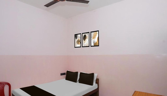 SPOT ON Agarwal Lodge in Rourkela