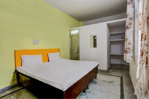 SPOT ON Avantika Guest House