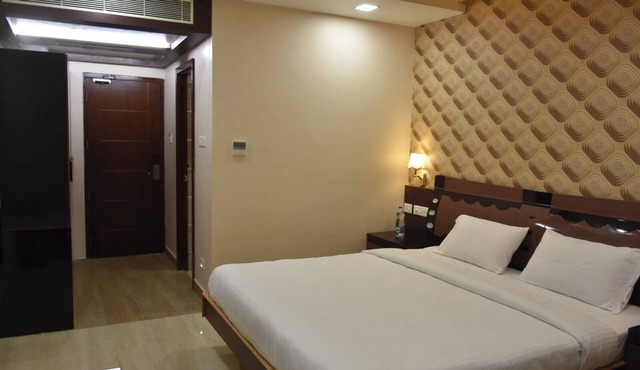 Sri Ram Grand Inn